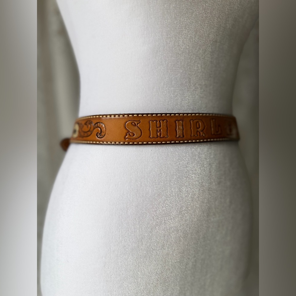Vintage “Shirley” Hand Tooled Leather Western Belt Floral Size 30 - Picture 12 of 16
